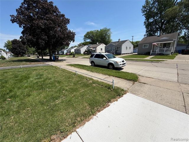 27361 Osmun Street, Madison Heights, MI 48071