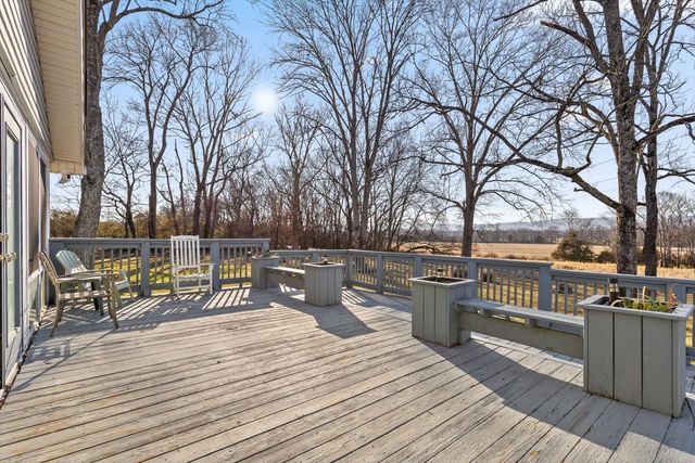 1151 Baker And Hearn Circle, Chickamauga, GA 30707