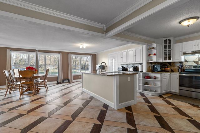 1151 Baker And Hearn Circle, Chickamauga, GA 30707