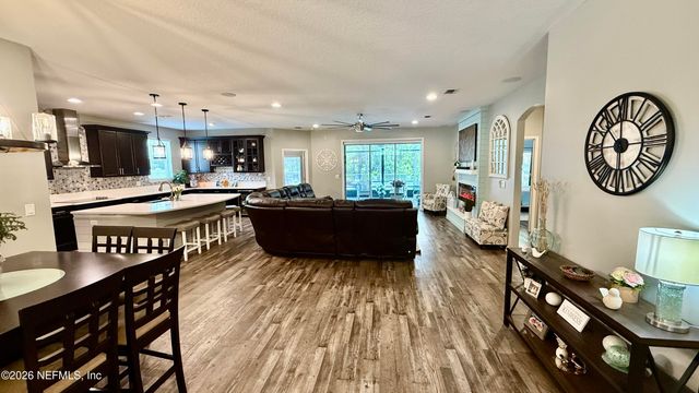 78643 GOLDFINCH Lane, Yulee, FL 32097