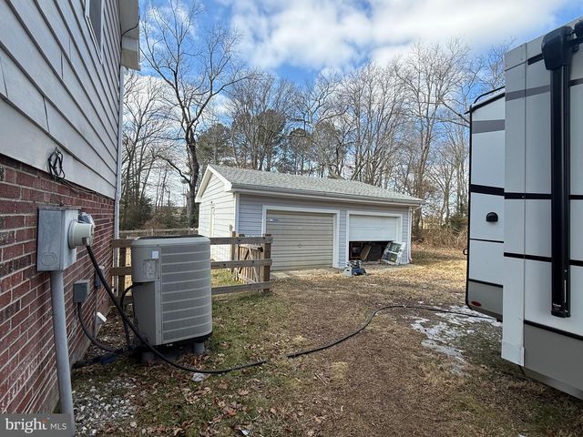 13830 COOLEY RD, Princess Anne, MD 21853