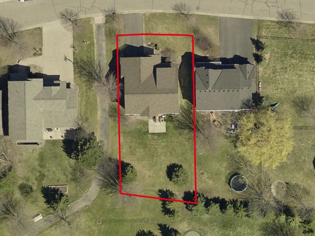 11409 Balsam Way, Woodbury, MN 55129