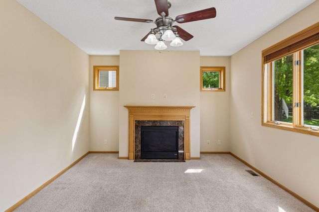 11409 Balsam Way, Woodbury, MN 55129