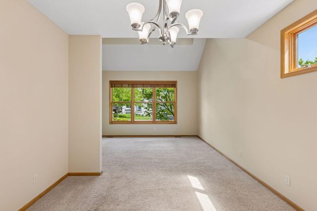 11409 Balsam Way, Woodbury, MN 55129