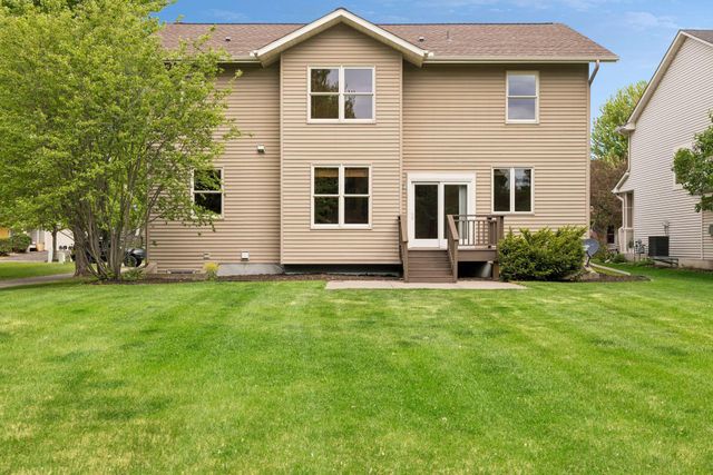 11409 Balsam Way, Woodbury, MN 55129