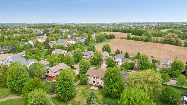 11409 Balsam Way, Woodbury, MN 55129
