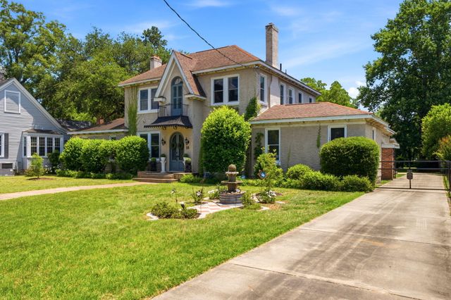 16 Warren Street, Sumter, SC 29150