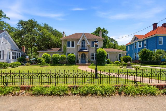 16 Warren Street, Sumter, SC 29150