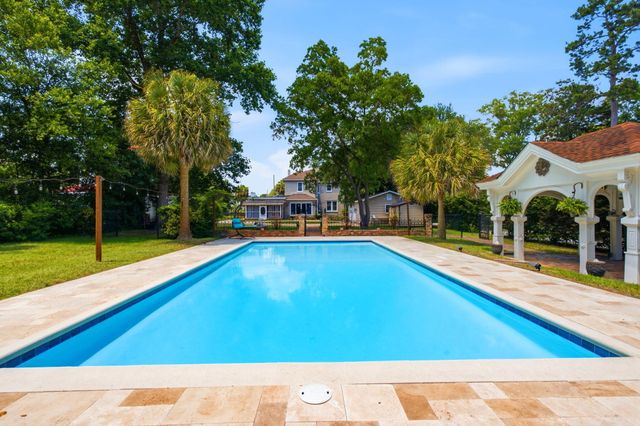 16 Warren Street, Sumter, SC 29150