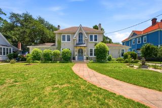 16 Warren Street, Sumter, SC 29150