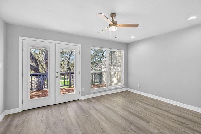 320 Twin Sails 23, Horseshoe Bay, TX 78657