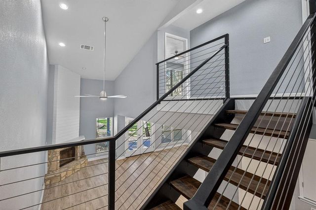 320 Twin Sails 23, Horseshoe Bay, TX 78657