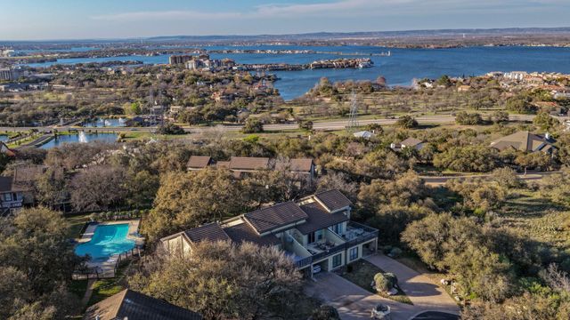 320 Twin Sails 23, Horseshoe Bay, TX 78657