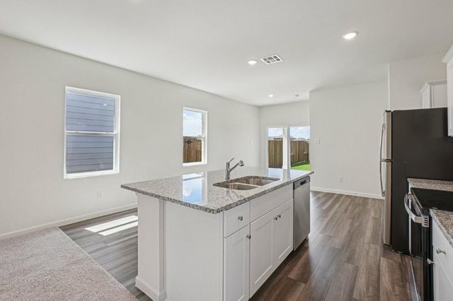 15435 Glinton Farm Lane, Cut And Shoot, TX 77303