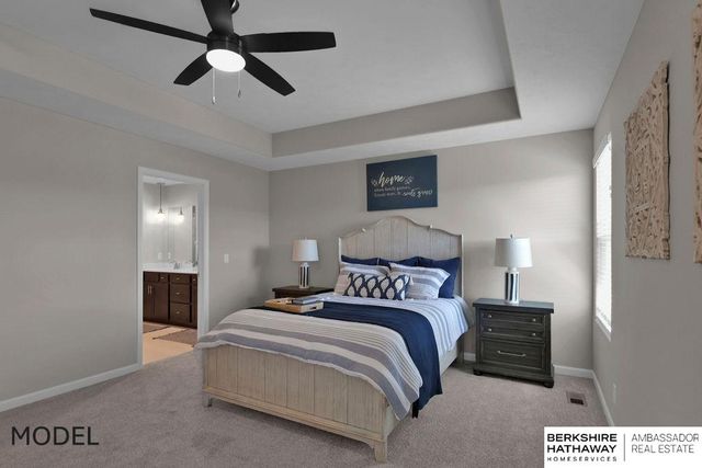 9505 S 183 Avenue, Omaha, NE 68136