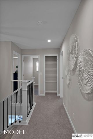 9505 S 183 Avenue, Omaha, NE 68136