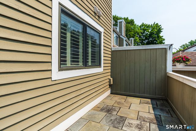 43 Country Walk 43, Shelton, CT 06484