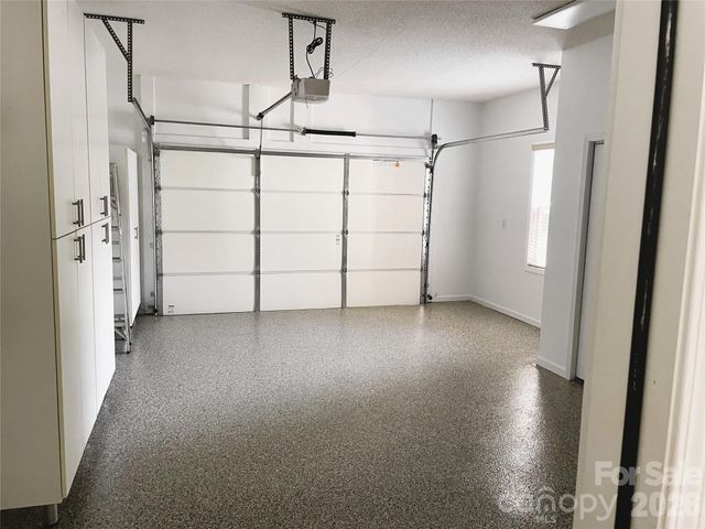 35 Sheffield Place, Brevard, NC 28712