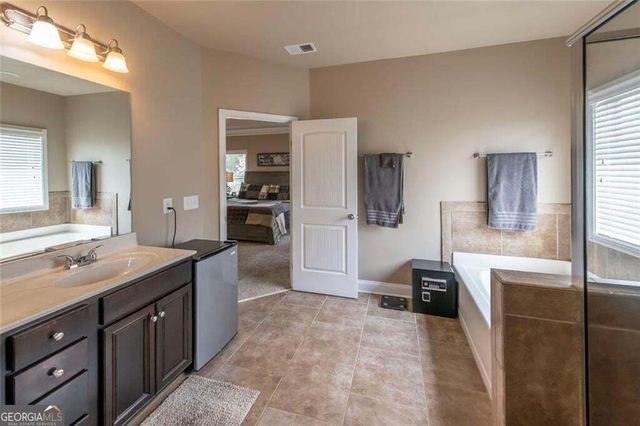 4230 Hopewell Manor Drive, Cumming, GA 30028
