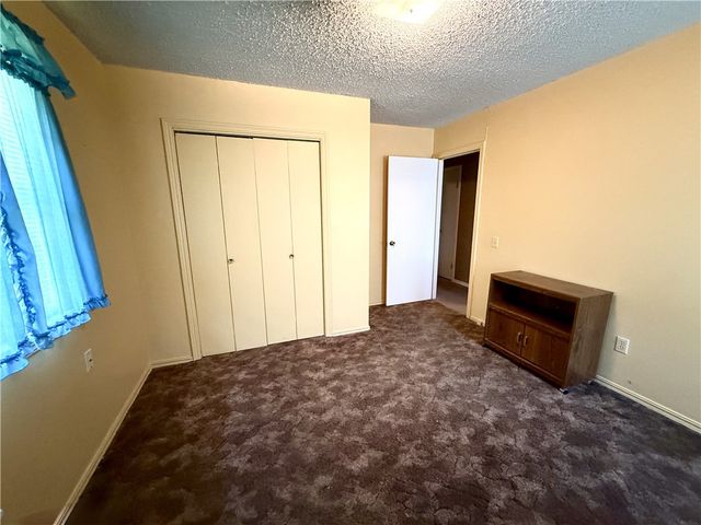 303 W Valley Street, Ola, AR 72853