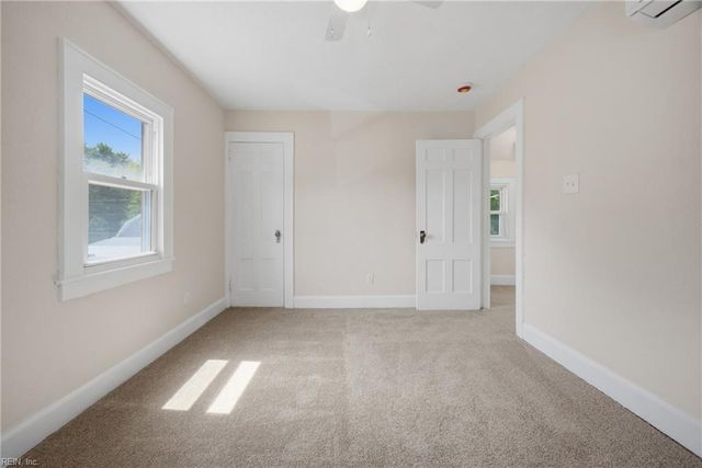 21 Aylwin RD, Portsmouth, VA 23702