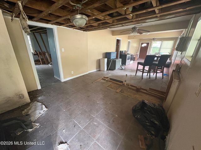 131 Ocean Wave Avenue, Long Beach, MS 39560