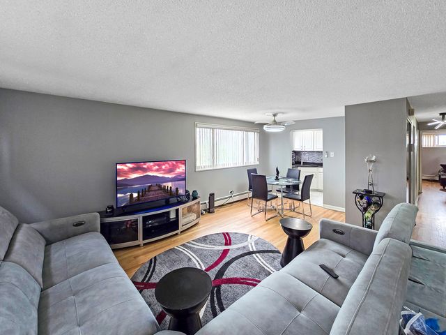 2024 W 111th Street 3N, Chicago, IL 60643