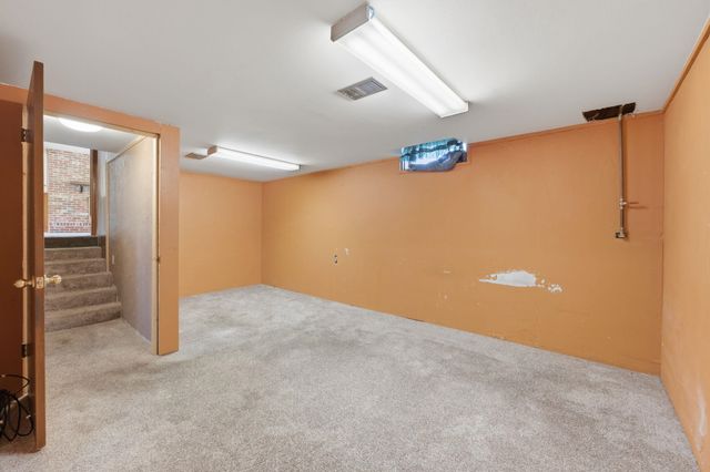 800 E Sunrise, Derby, KS 67037