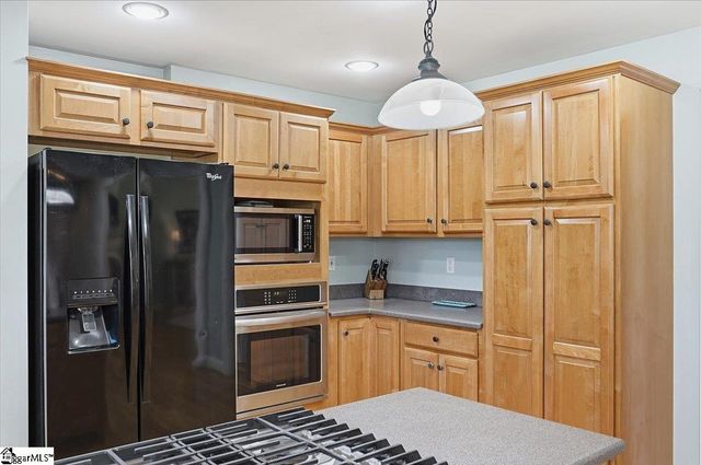 32 Riverfront Lane, Simpsonville, SC 29681