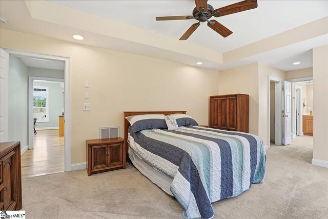 32 Riverfront Lane, Simpsonville, SC 29681