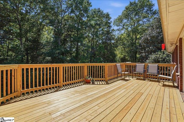 32 Riverfront Lane, Simpsonville, SC 29681