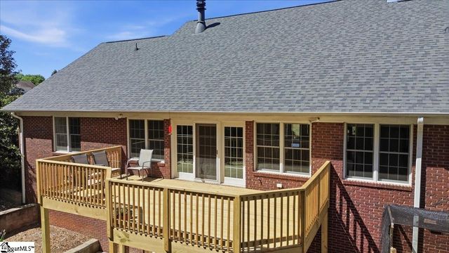32 Riverfront Lane, Simpsonville, SC 29681