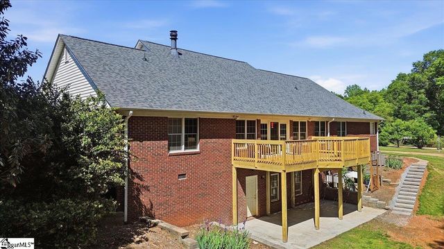 32 Riverfront Lane, Simpsonville, SC 29681