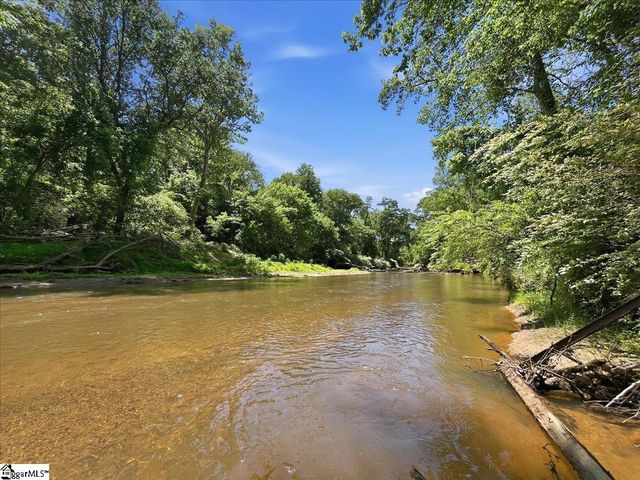 32 Riverfront Lane, Simpsonville, SC 29681