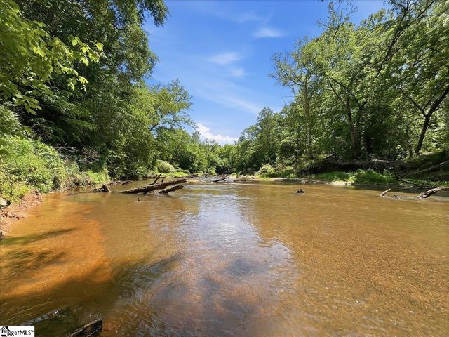 32 Riverfront Lane, Simpsonville, SC 29681