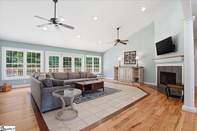 32 Riverfront Lane, Simpsonville, SC 29681