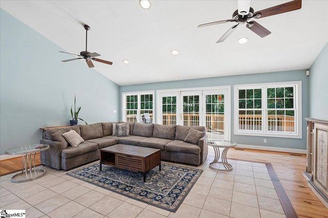 32 Riverfront Lane, Simpsonville, SC 29681