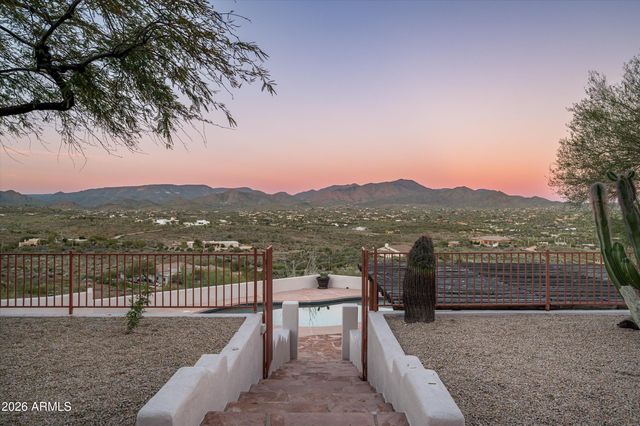 39050 N 52ND Street, Cave Creek, AZ 85331