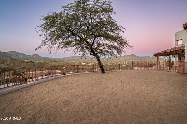 39050 N 52ND Street, Cave Creek, AZ 85331