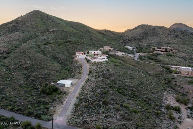 39050 N 52ND Street, Cave Creek, AZ 85331