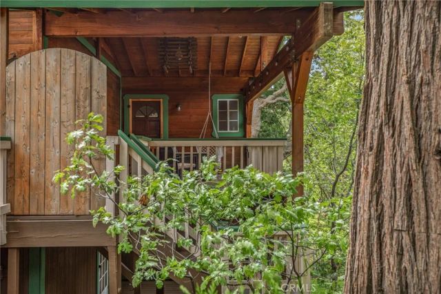 1108 Grass Valley Road, Lake Arrowhead, CA 92352