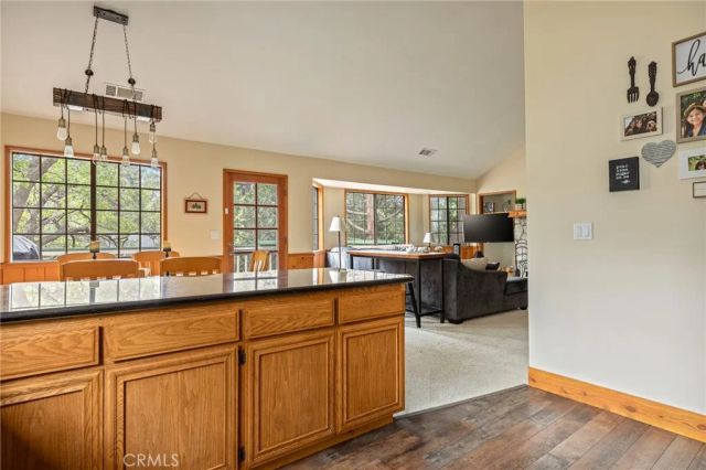 1108 Grass Valley Road, Lake Arrowhead, CA 92352