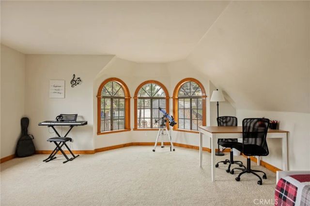 1108 Grass Valley Road, Lake Arrowhead, CA 92352