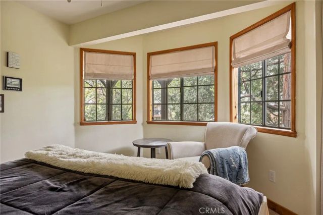 1108 Grass Valley Road, Lake Arrowhead, CA 92352