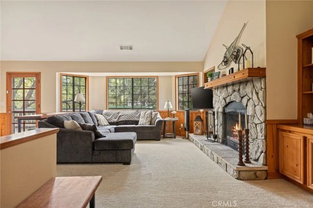 1108 Grass Valley Road, Lake Arrowhead, CA 92352