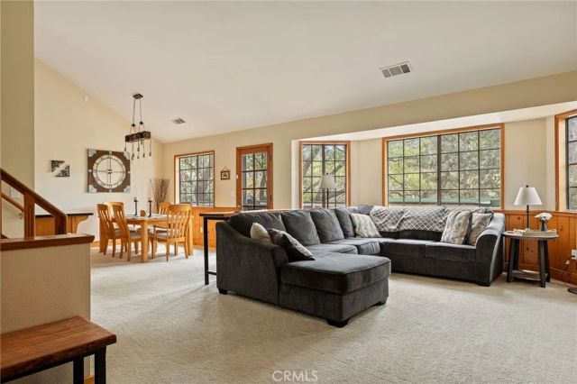1108 Grass Valley Road, Lake Arrowhead, CA 92352