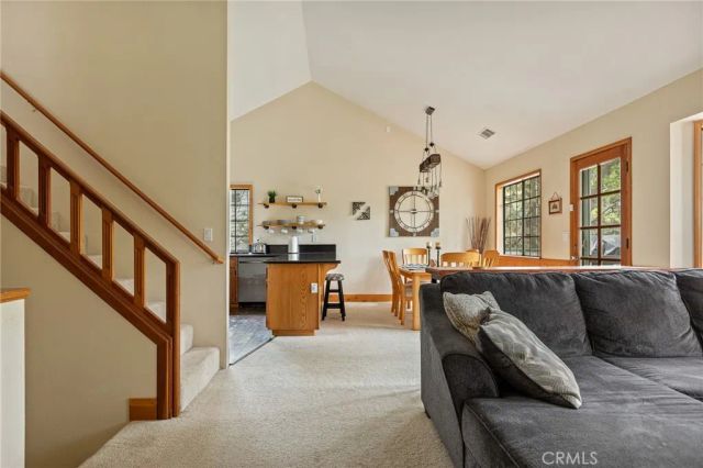 1108 Grass Valley Road, Lake Arrowhead, CA 92352
