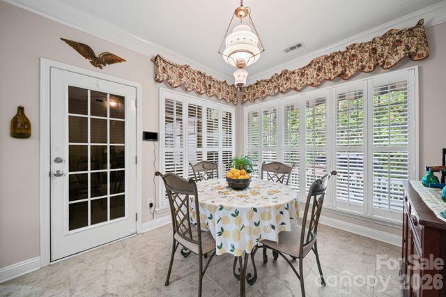 7712 Woodcrest Drive, Stanley, NC 28164