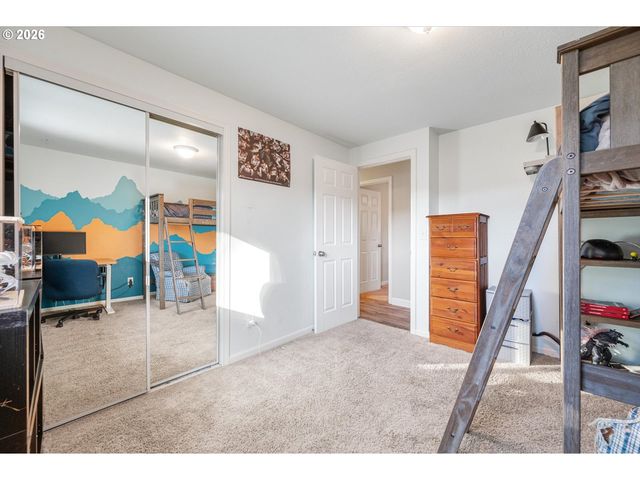 1310 SHERRI Ct, West Linn, OR 97068