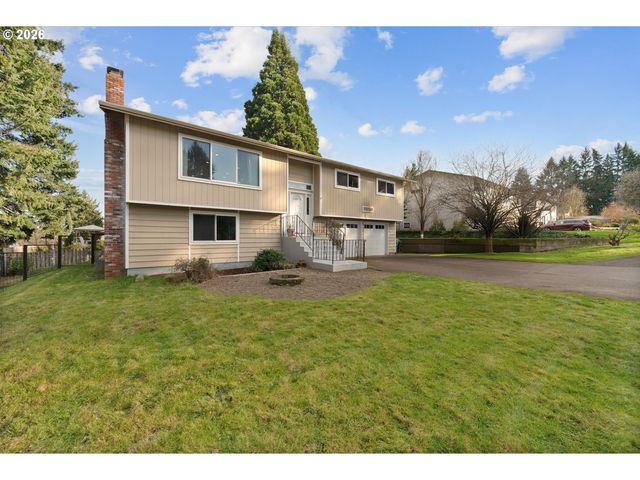 1310 SHERRI Ct, West Linn, OR 97068